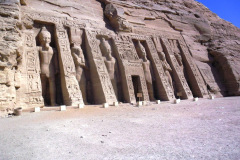 22-Tempel-van-Nefertari