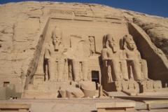 05-Abu-Simbel-Ramses-II-tempel