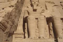 08-Abu-Simbel-Ramses-II-tempel