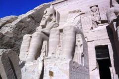 29-Abu-Simbel-Ramses-II-tempel
