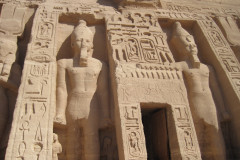 Dag-11-Abu-Simbel-030