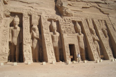 Dag-11-Abu-Simbel-047