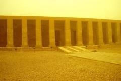 44-Abydos-tijdens-een-zandstorm