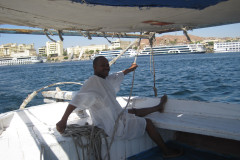 Dag-11-Aswan-prive-graven-002