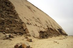 Knikpiramide-6