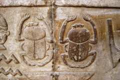 020-Edfu-tempel-binnenplaats-Kopie