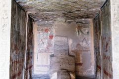 39-El-Kab-tombe-van
