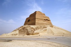 Hoeni-piramide-Medoem-6