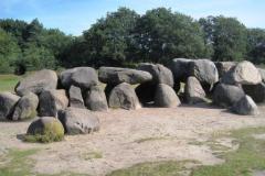 02-Hunebed-D53-bij-Havelte