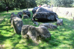 26-Hunebed-D20-bij-Drouwen