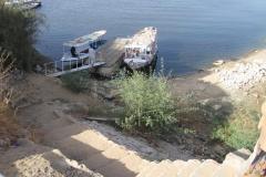 001-Kalabsha-met-de-boot-er-na-toe