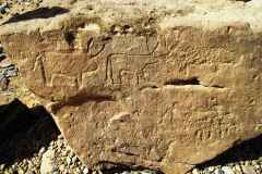 088-Kalabsha-prehistorische-stenen-met-afbeeldingen