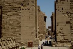Dag-13-Karnak-006.Vivid_