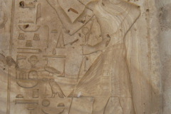 Dag-13-Karnak-102