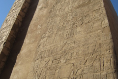 Dag-13-Karnak-379