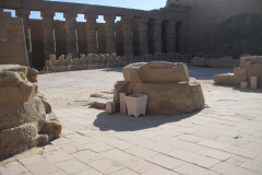 Dag-13-Karnak-383