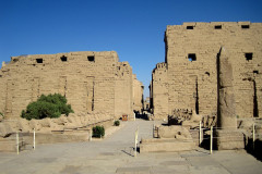 Dag-13-Karnak-396.VividShare