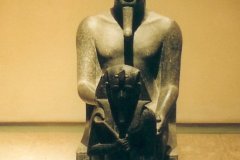 094.-Horemheb-met-Amon