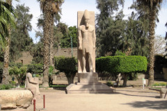 7-Memphis-beeld-van-Ramses-II