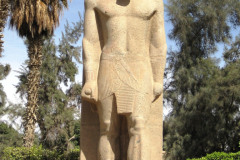 9-Memphis-beeld-van-Ramses-II