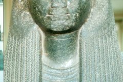 200