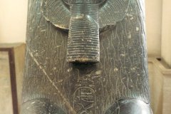 46.-Sfinx-voorzijde-van-Amenemhat-III