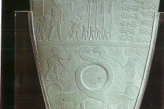 8.-Het-Palet-van-Narmer