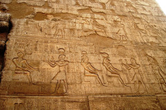 10-Esna-tempel-buitenkant