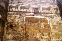 30-Esna-tempel-binnen