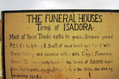 1-Tombe-van-de-lady-Isadora