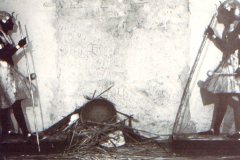 16-KV62-Muur-naar-de-grafkamer