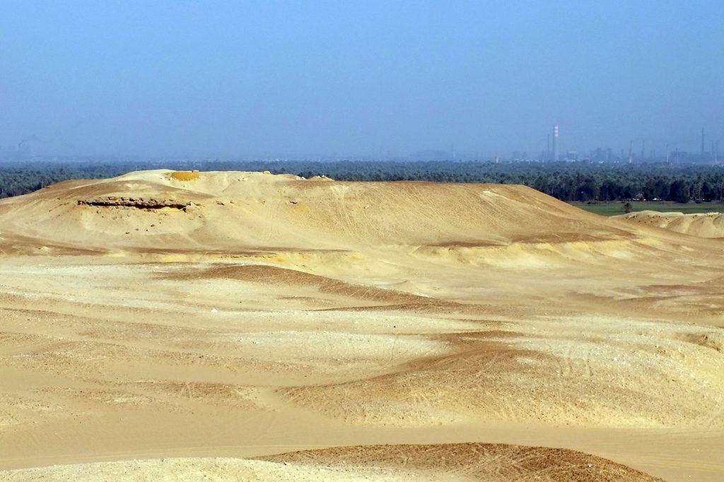 Ameny Kemaoe_piramide1