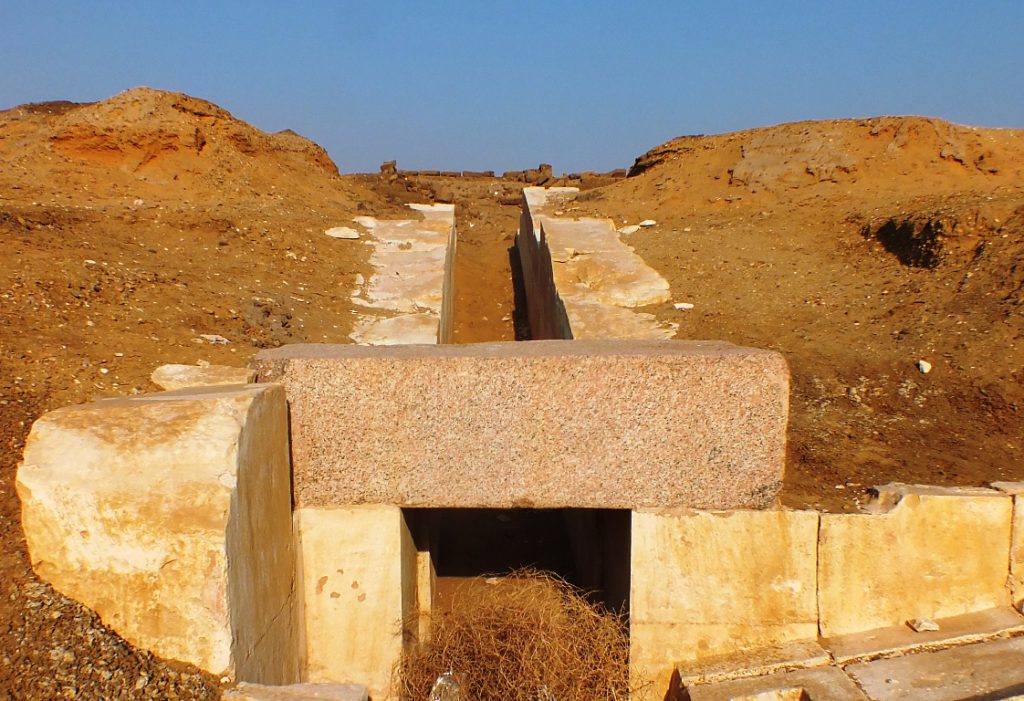 Ameny Kemaoe_piramide23