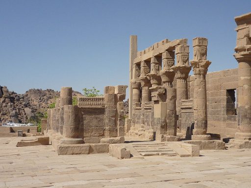 Nectanebo_temple_Philae