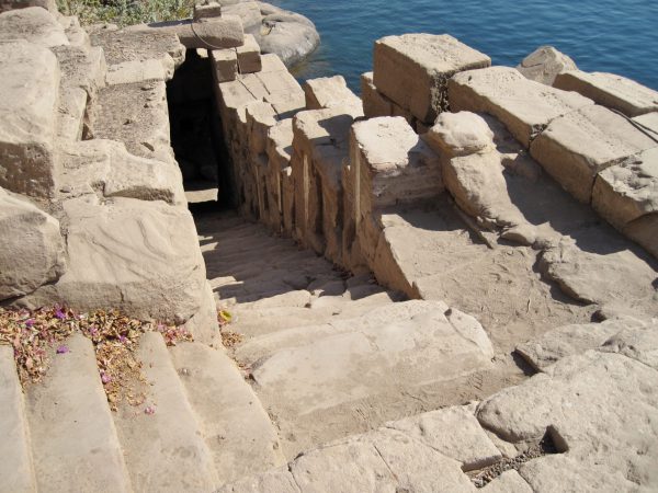 Elephantine_Nilometer_03